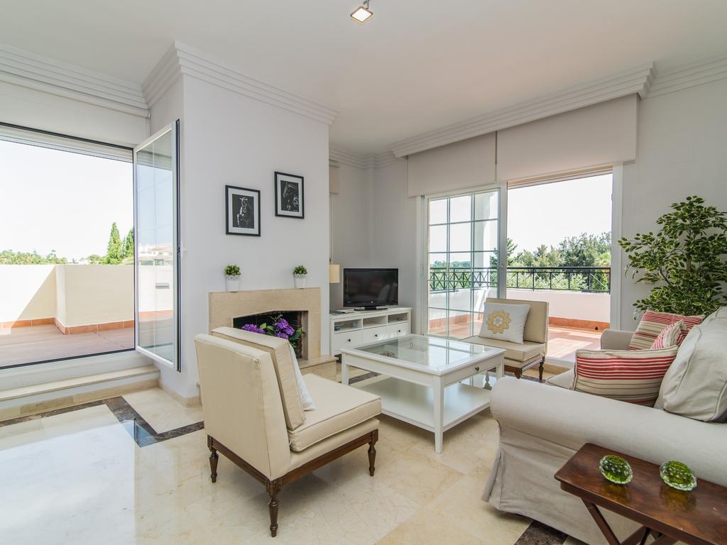 River Garden Spacious Penthouse マルベーリャ エクステリア 写真