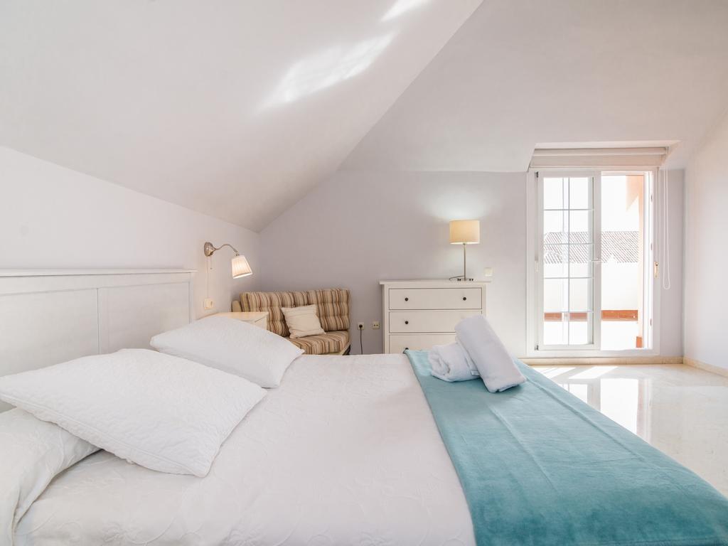 River Garden Spacious Penthouse マルベーリャ エクステリア 写真